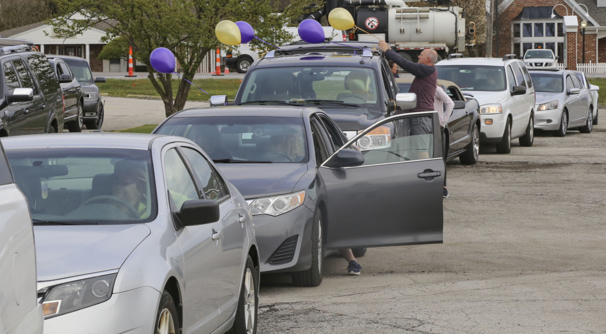 Friends and family welcome St. John teenager diagnosed with brain tumor